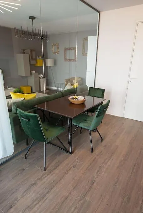 Apartment The Shades Of Grey 123 - Cloud9 Residence - Pipera - Floreasca - Barbu Vacarescu Area Bucharest