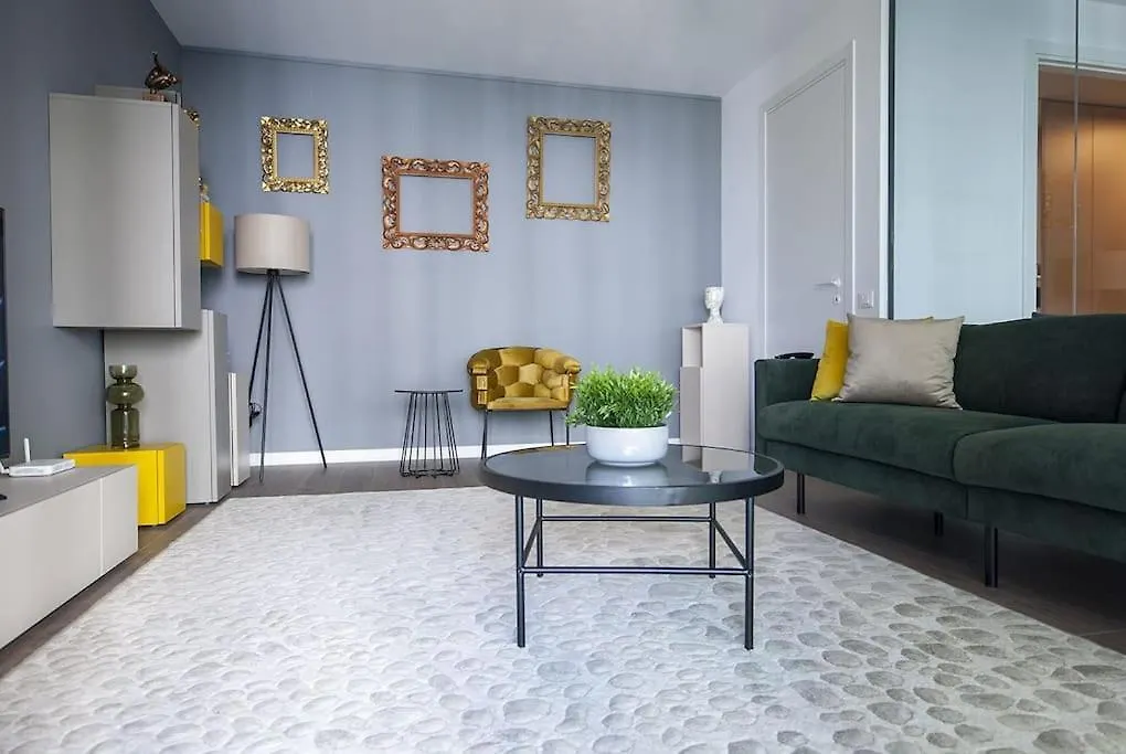 The Shades Of Grey 123 - Cloud9 Residence - Pipera - Floreasca - Barbu Vacarescu Area Bucharest Apartment